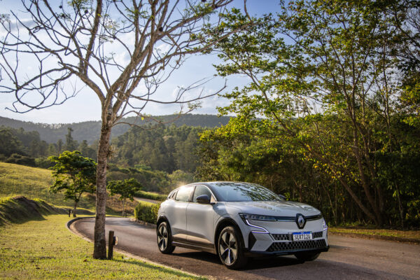 Novo Renault Megane E Tech Chega Ao Brasil Por R Instacarro